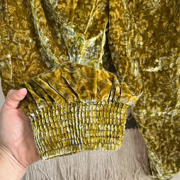 Anthropologie Gloria Velvet Joggers Size M - Picture 9 of 11